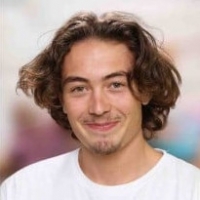 REEVES Eliott